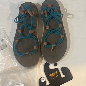 Teva new voya deep lake sz 8 us, 38 eu